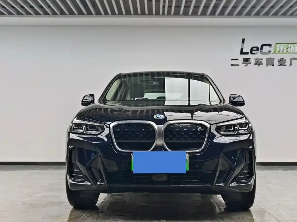 BMW iX3 2025 из CN, фото 2