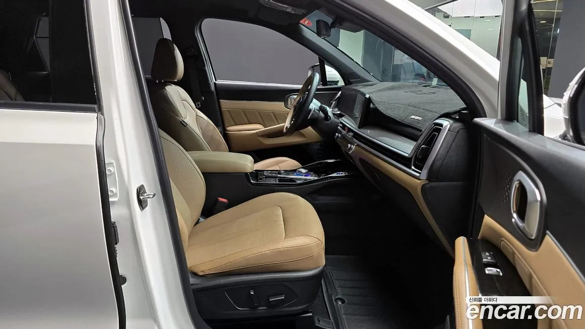Kia Sorento — фото 10