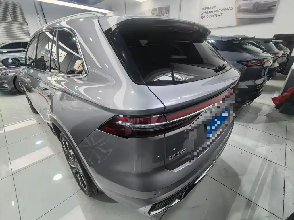 Geely Xingyue L — фото 10