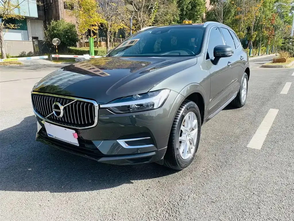 Volvo XC60 2021 из CN, фото 2