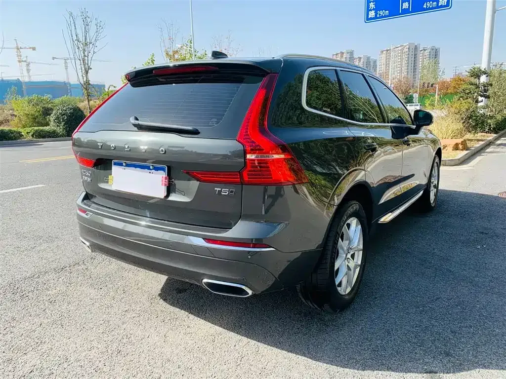 Volvo XC60 2021 из CN, фото 9