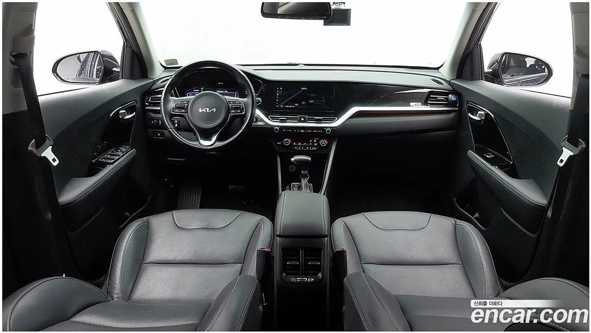 Kia Niro — фото 10