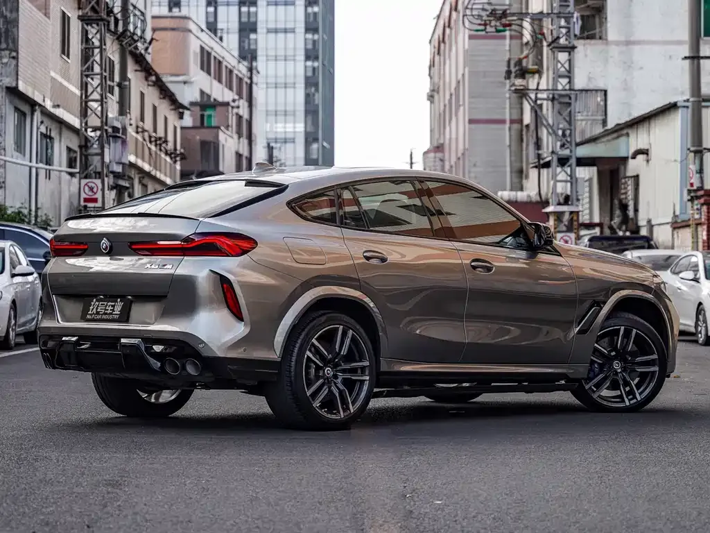 BMW X6 M 2022 из CN, фото 3