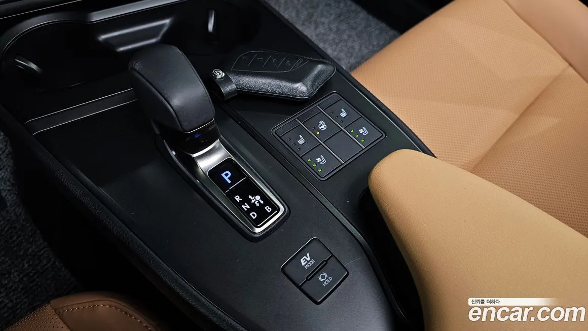 Lexus UX 2026 из KR, фото 9