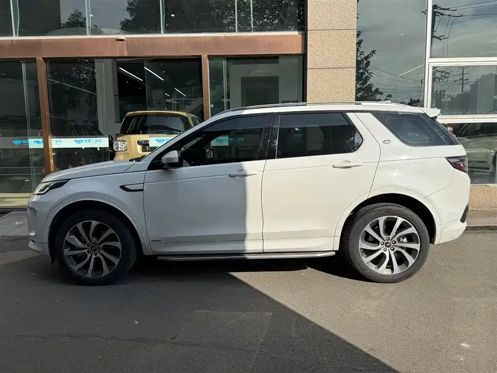 Land Rover Discovery Sport — фото 3