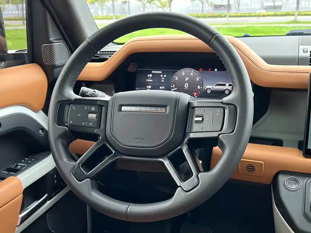 Land Rover Defender — фото 10