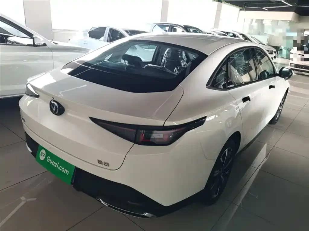 Changan Eado 2025 из CN, фото 7