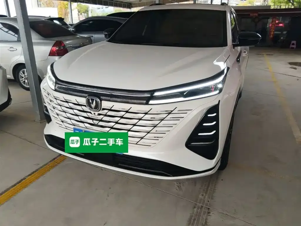 Changan CS75PLUS — фото 1