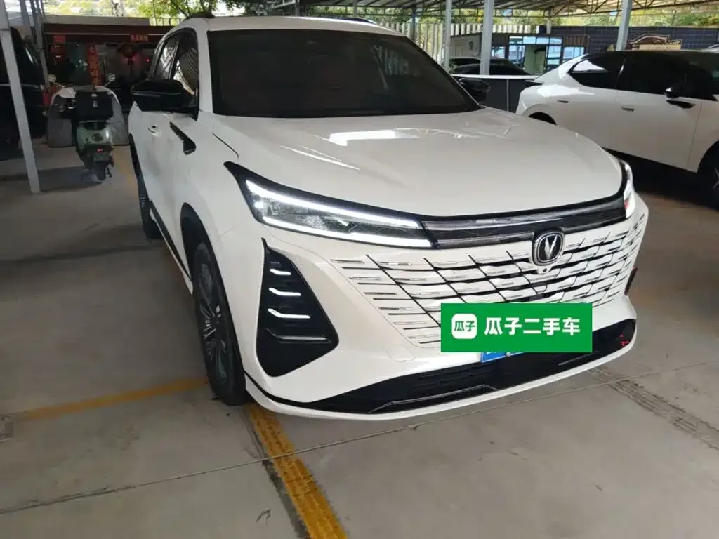 Changan CS75PLUS — фото 4