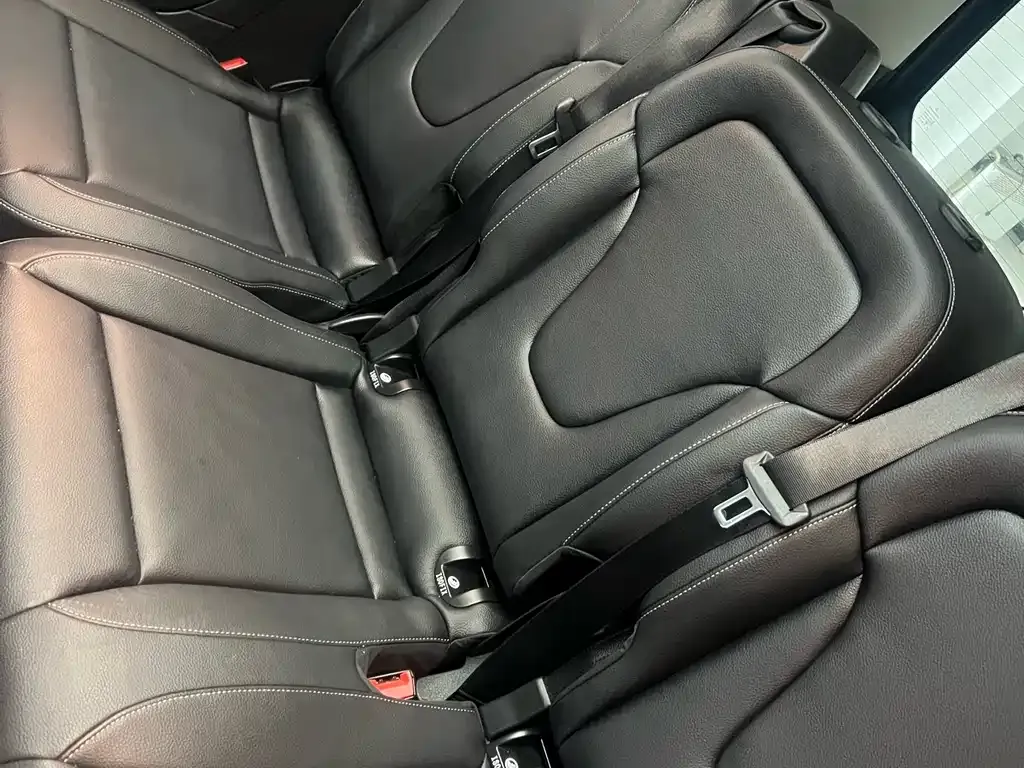 Mercedes-Benz V-Class 2021 из CN, фото 10
