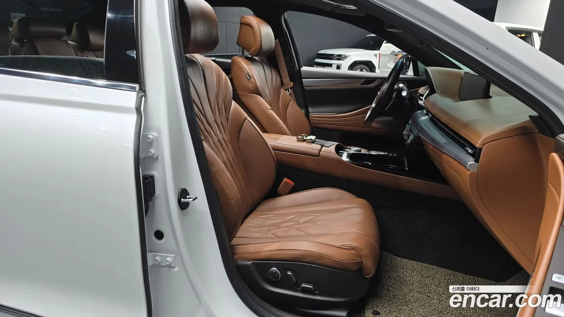 Genesis G80 — фото 10