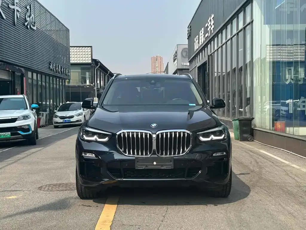 BMW X5 (Import) 2021 из CN, фото 2