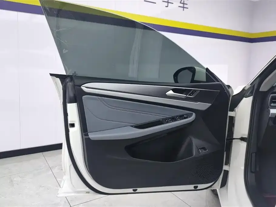 Volkswagen Lamando 2023 из CN, фото 7