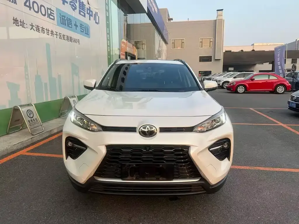 Toyota Wildlander 2022 из CN, фото 2