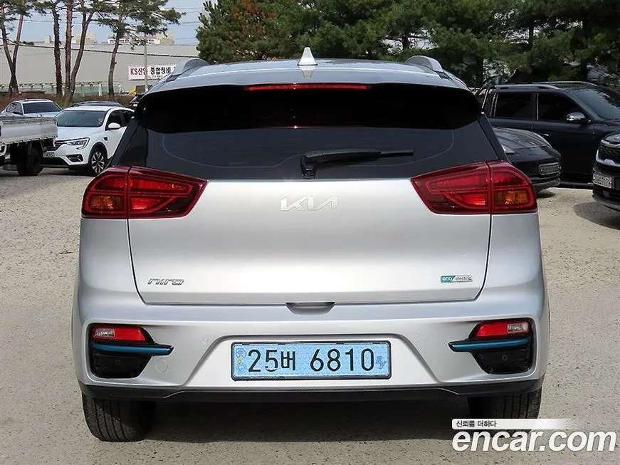 Kia Niro — фото 4