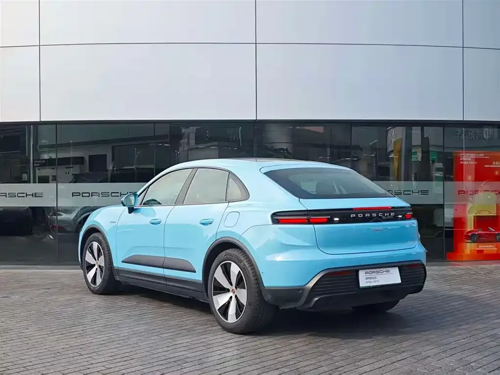 Porsche Macan EV — фото 7