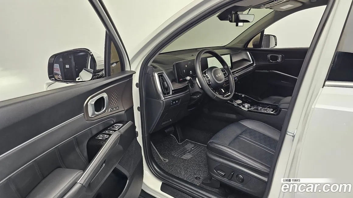 Kia Sorento — фото 10