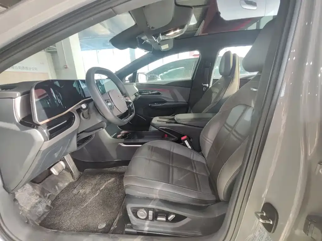 Hongqi EH7 2024 из CN, фото 3