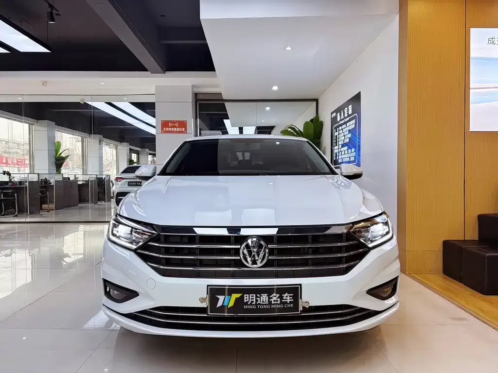 Volkswagen Sagitar 2021 из CN, фото 1