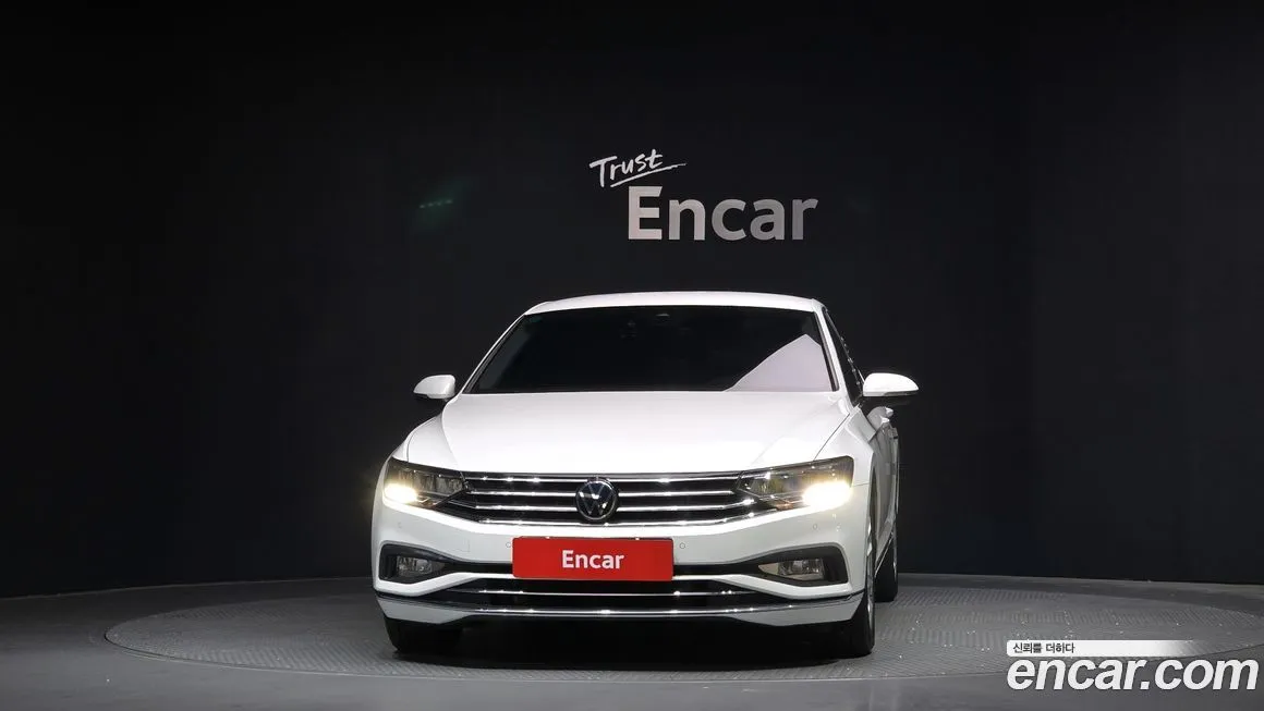 Volkswagen Passat 2021 из KR, фото 3