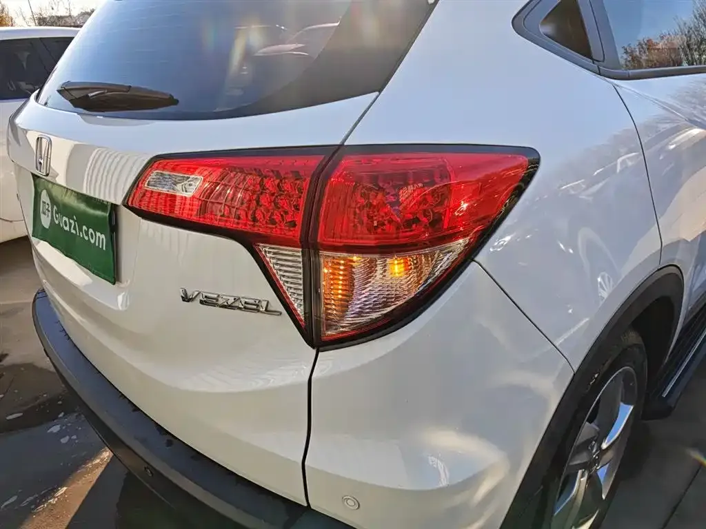 Honda Vezel 2022 из CN, фото 8