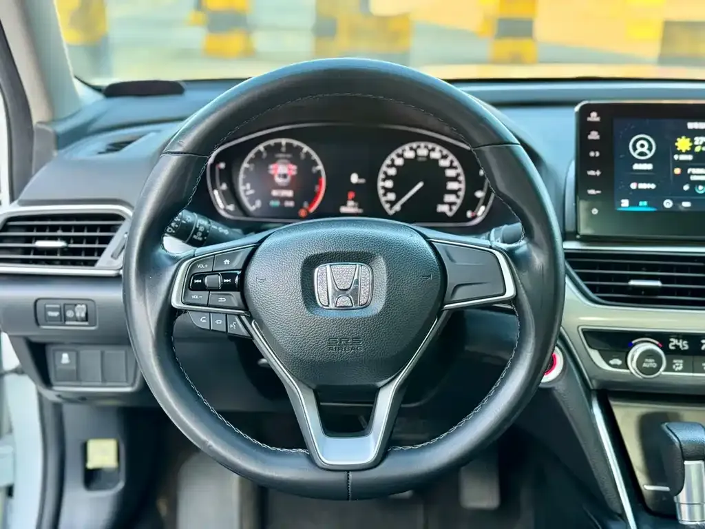 Honda Accord 2023 из CN, фото 10