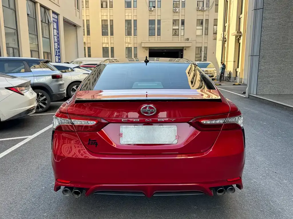 Toyota Camry 2021 из CN, фото 5