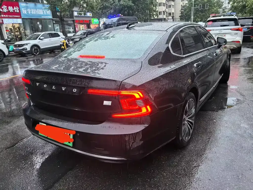 Volvo S90 PHEV 2022 из CN, фото 3