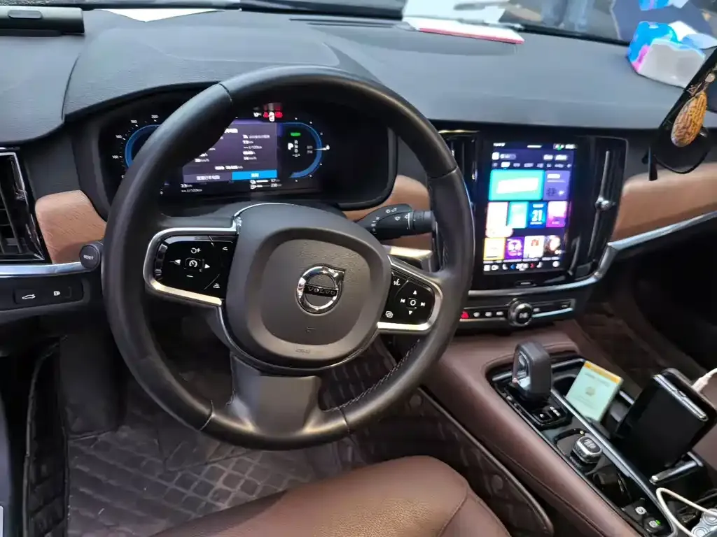 Volvo S90 PHEV 2022 из CN, фото 7
