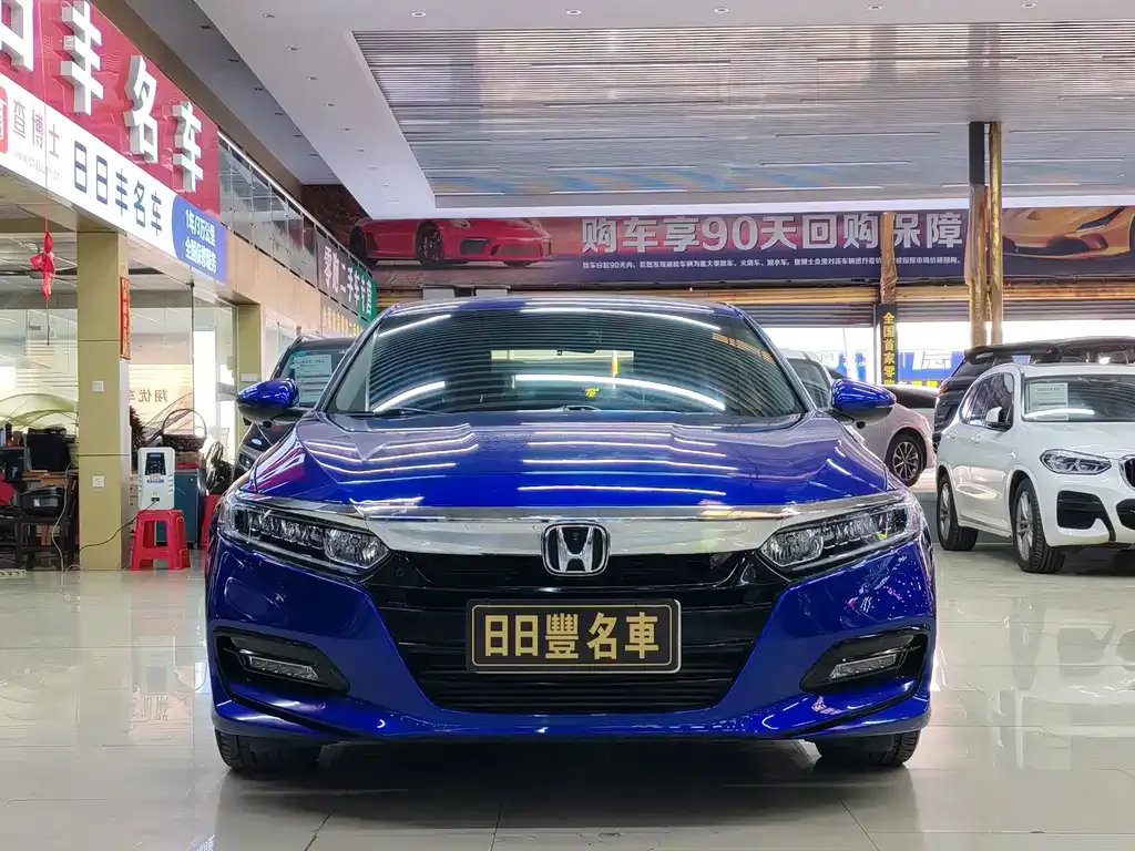 Honda Accord — фото 2