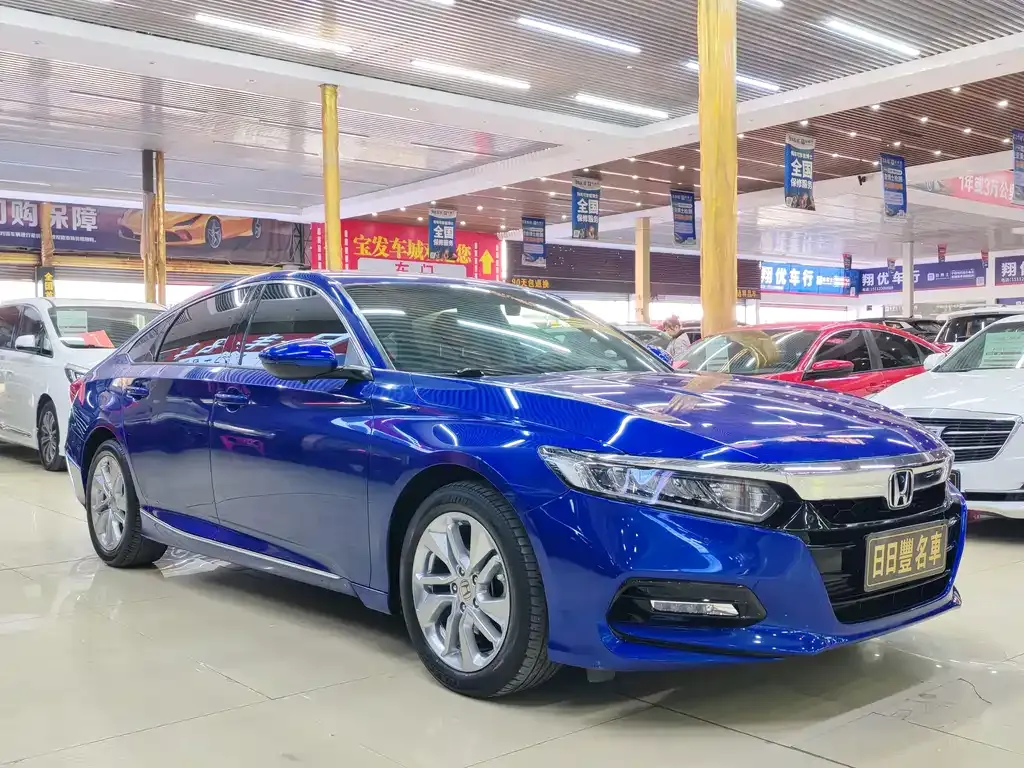 Honda Accord — фото 3