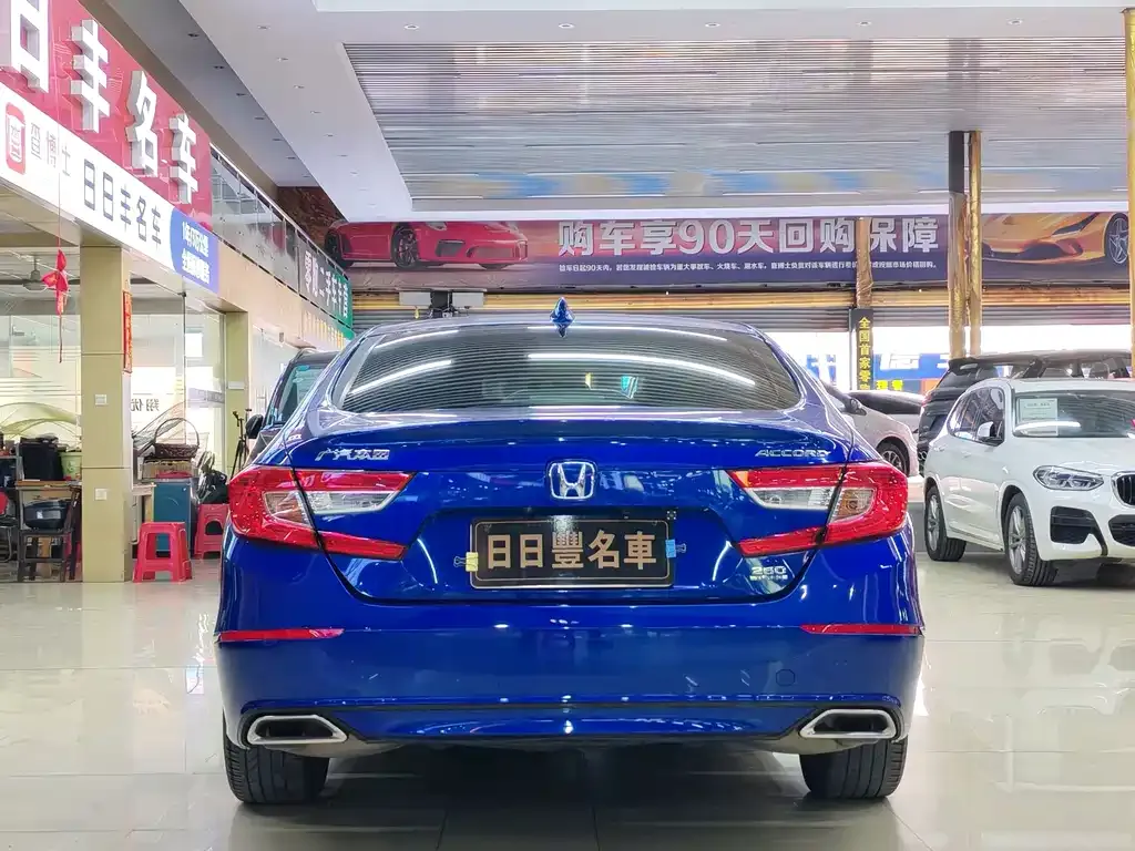 Honda Accord — фото 5