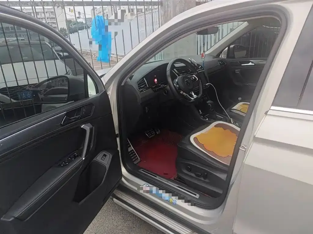 Volkswagen Tiguan L 2021 из CN, фото 4