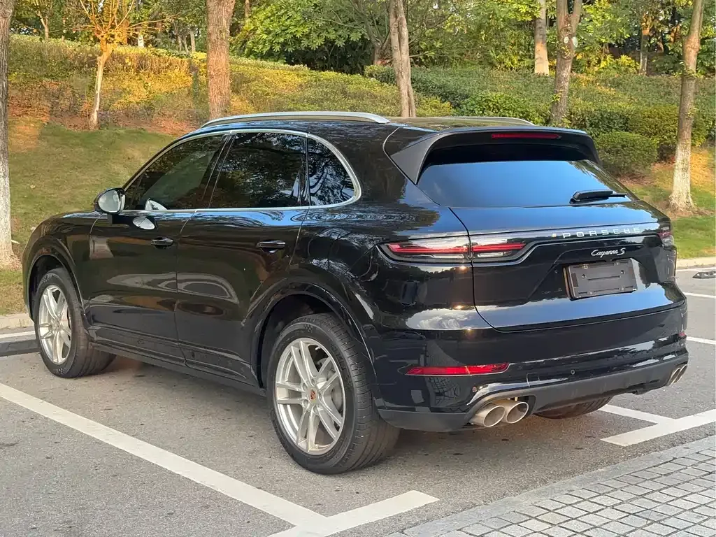 Porsche Cayenne 2023 из CN, фото 8