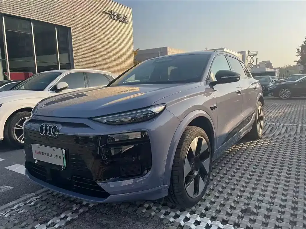 Audi Q6L e-tron 2025 из CN, фото 1