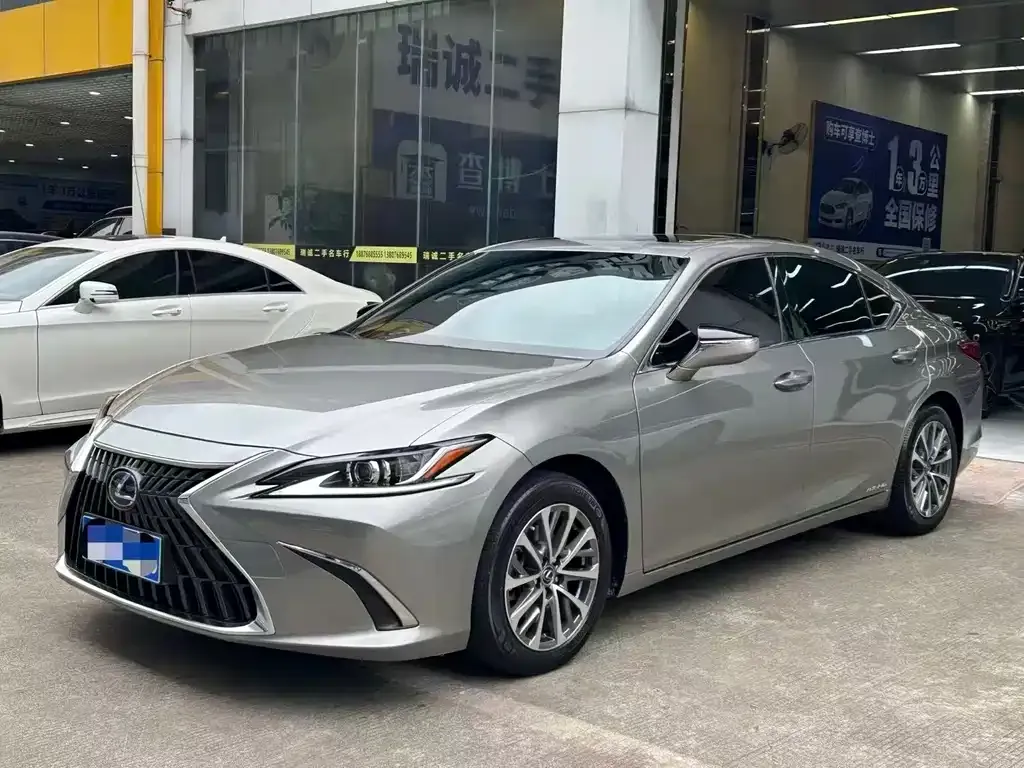 Lexus ES 2022 из CN, фото 1