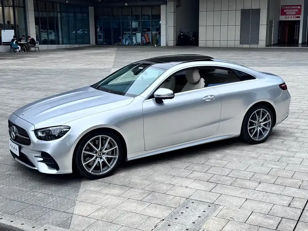 Mercedes-Benz E-Class (Import) — фото 2