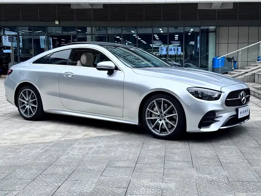 Mercedes-Benz E-Class (Import) — фото 3