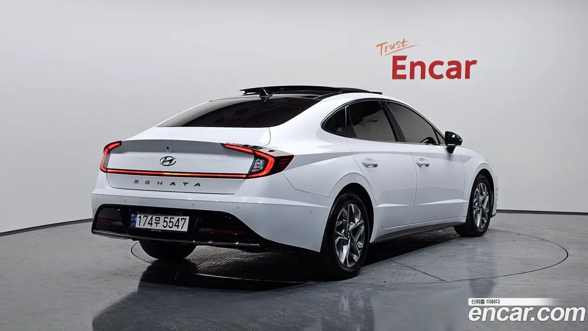Hyundai Sonata — фото 2