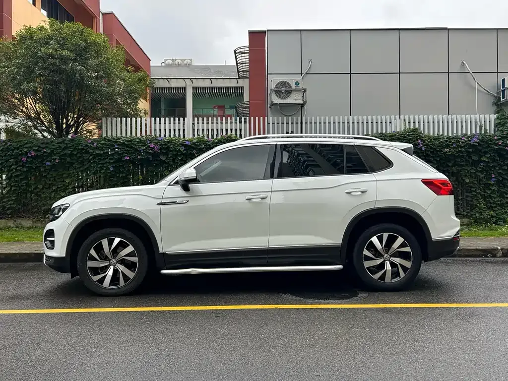 Volkswagen Tayron 2021 из CN, фото 9