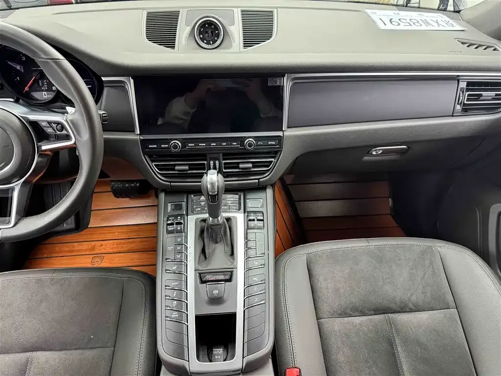 Porsche Macan 2021 из CN, фото 4