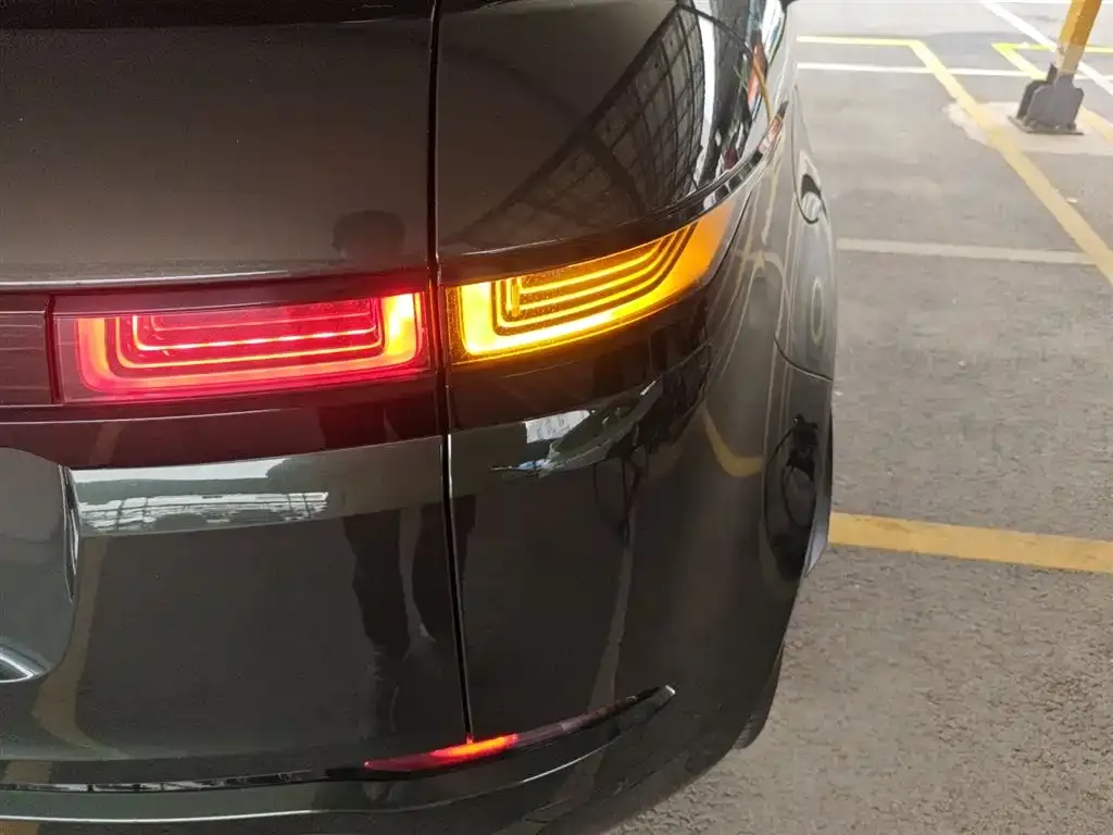 Land Rover Evoque 2022 из CN, фото 8