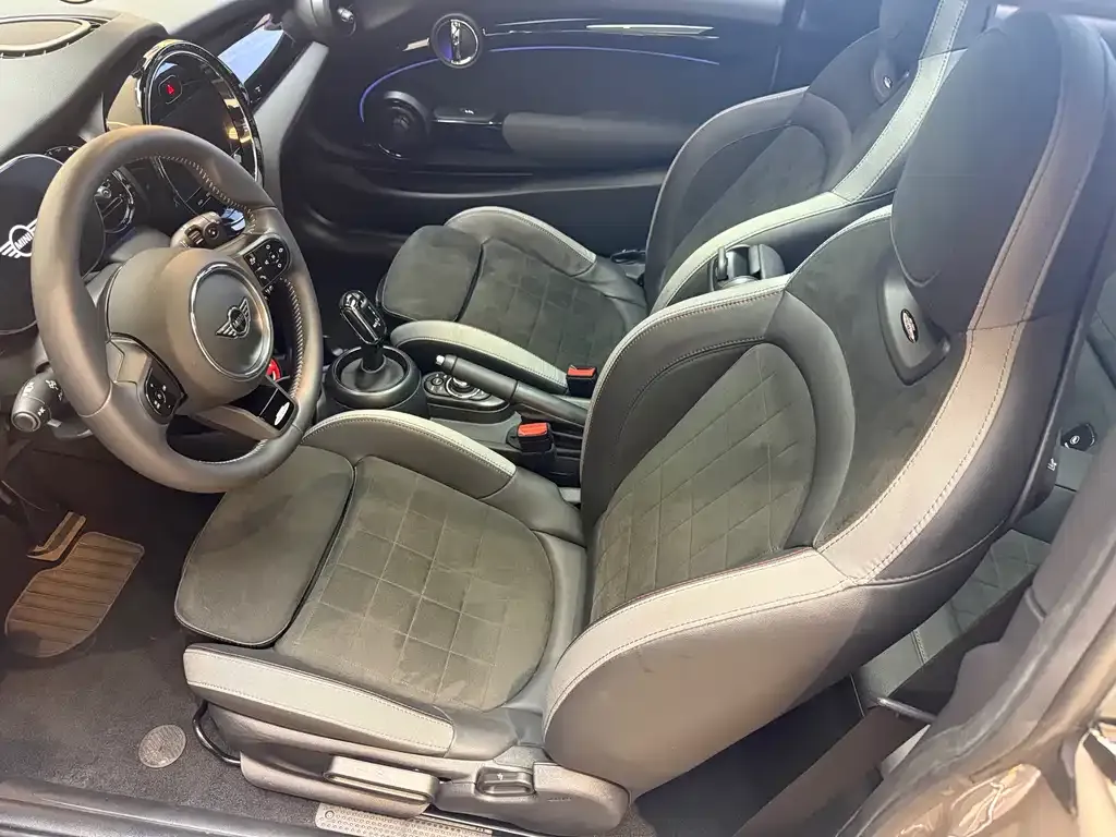 MINI Cooper (3-door) 2023 из CN, фото 5