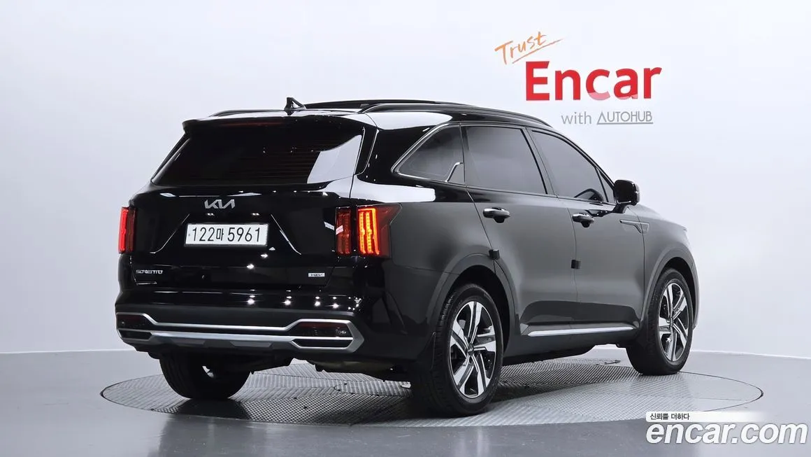 Kia Sorento 2023 из KR, фото 2