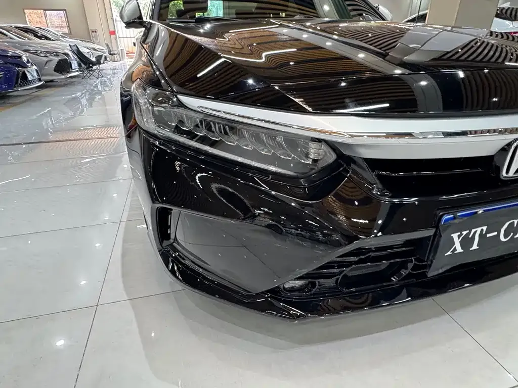 Honda Inspire — фото 10