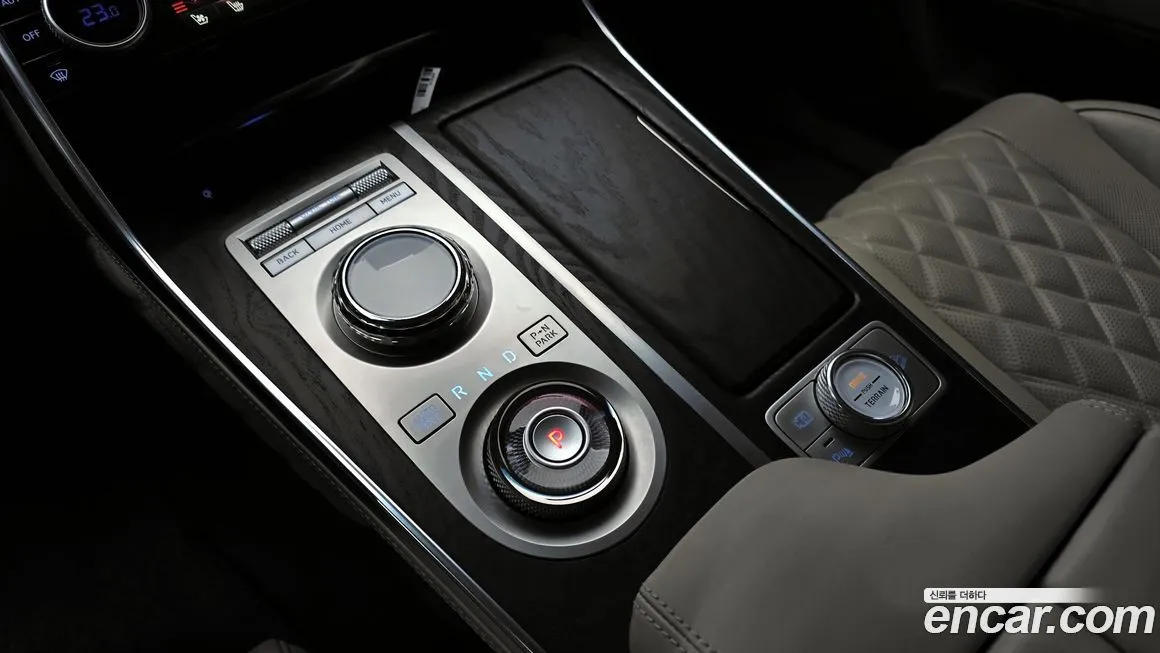 Genesis GV80 — фото 9