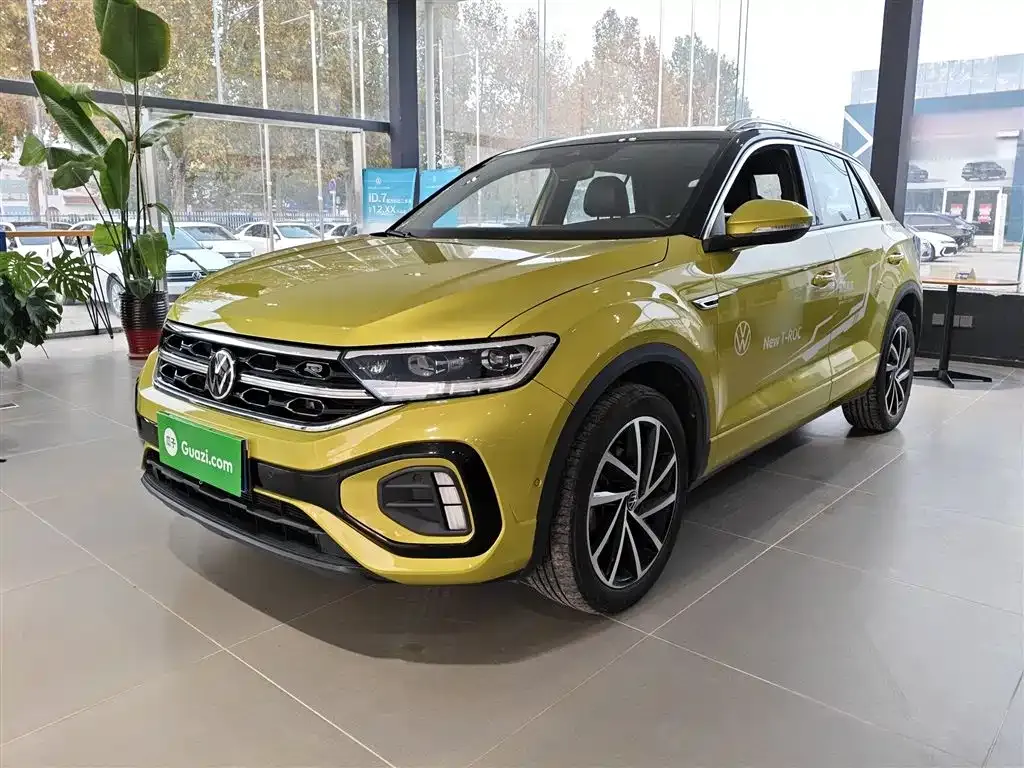 Volkswagen T-Roc 2023 из CN, фото 2