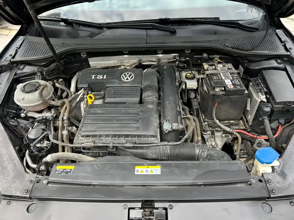 Volkswagen Magotan 2022 из CN, фото 5