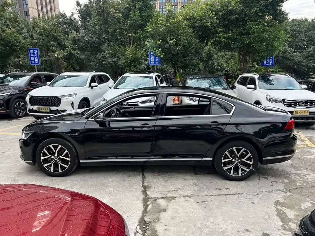 Volkswagen Magotan 2022 из CN, фото 6