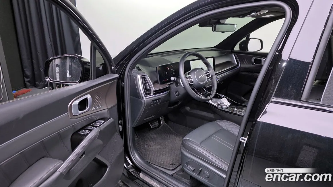 Kia Sorento — фото 10